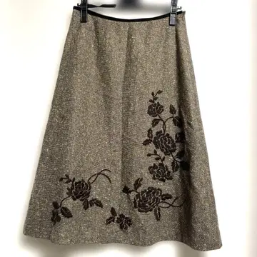 LAURA ASHLEY(로라 애슐리) 꽃무늬 플레어 스커트 브라운 11