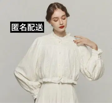 TNEWTIES 나비를 쫓아서 블라우스