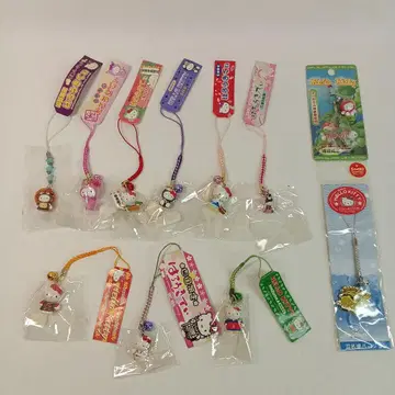 미개봉품 지역 한정 키티 매달기 스트랩 9개+2개
