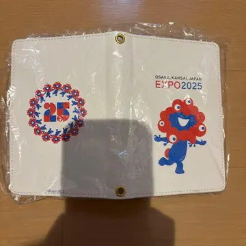 새상품 EXPO2025 미야쿠미야쿠 여권 커버 오사카