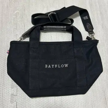 BAYFLOW 베이플로우 S 사이즈 숄더 로고 토트