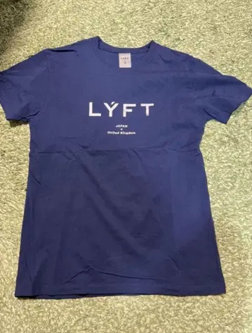 [ 새상품급 ] LYFT T셔츠 S사이즈
