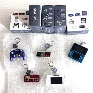 [ 새상품 ] 5세트 Nintendo 뮤지엄 한정판 게임기 키링