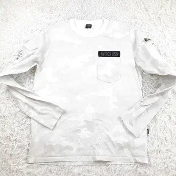 새상품급 AVIREX 아비렉스 긴팔 T셔츠 롱티 카모플라주 패턴 와펜