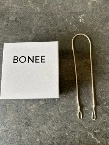 BONEE 스네이크 체인 목걸이 라라건