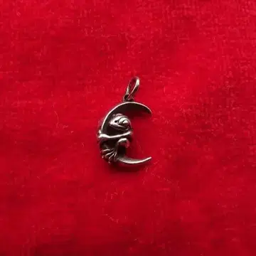 초승달과 개구리 silver925 펜던트 탑