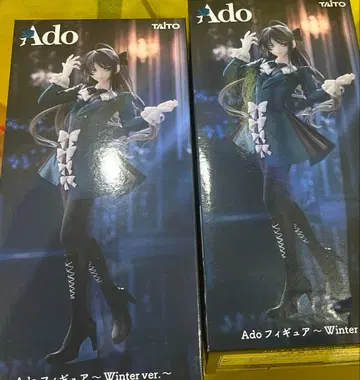 Ado 라운드원 한정판 피규어 2개 세트
