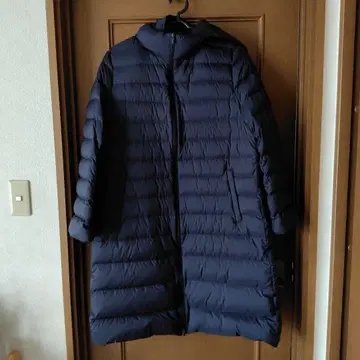 UNIQLO 울트라 라이트 다운 XXL 네이비 후드 부착