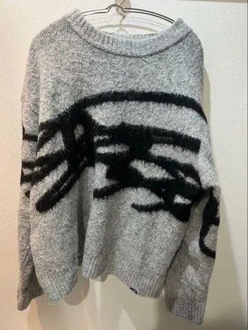 genzai Big Logo knit