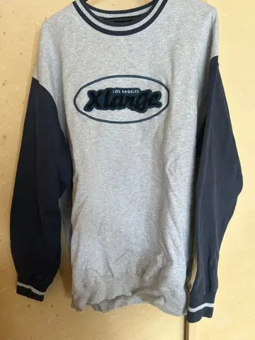 XLARGE 로고 자수 크루넥 트레이닝복
