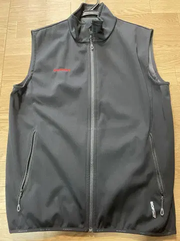 MAMMUT 블랙 베스트