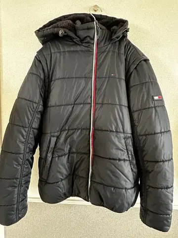 TOMMY 플리스 라이닝 블랙 다운 자켓 리버서블