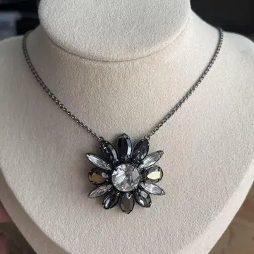 SWAROVSKI 목걸이