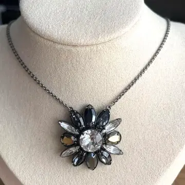 SWAROVSKI 목걸이