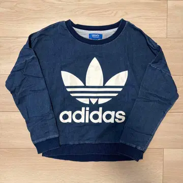 adidas 네이비 로고 프린트 맨투맨
