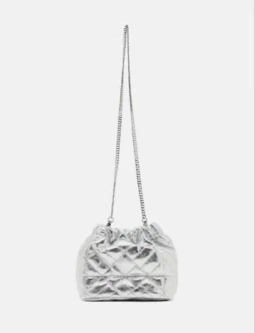 ZARA 메탈릭 퀼팅 미니 버킷