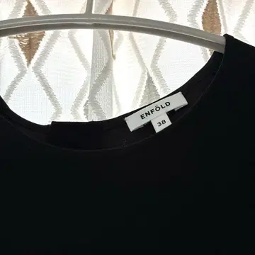 엔폴드 블라우스 블랙