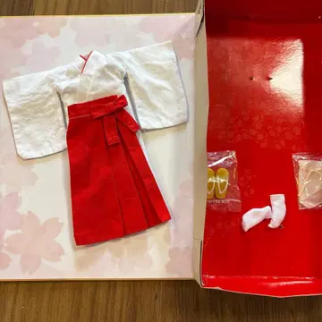 리카짱 무녀 히에 산노 히에 신사 타카라토미 의류 무녀 일본 나막신
