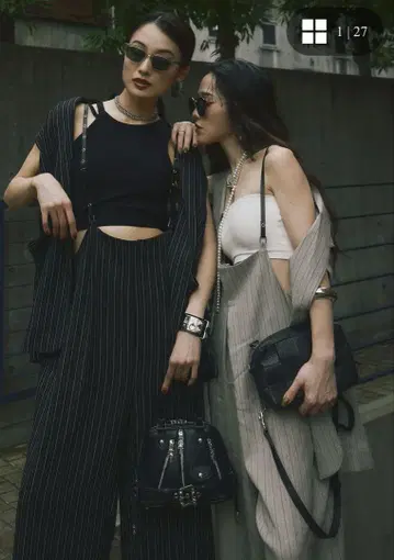 택 포함 미사용 새상품 Andrea &CO 가죽 스트랩 스트라이프 올인원