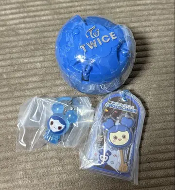 TWICE 쯔위 세트