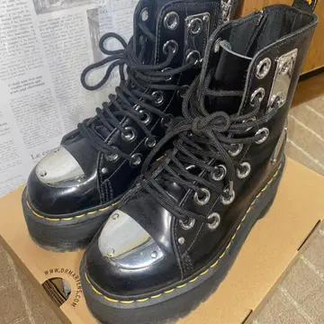 Dr.Martens JADON MAX REBEL UK4