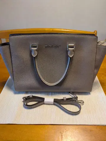 MICHAEL KORS 그레이지 핸드백 숄더 포함