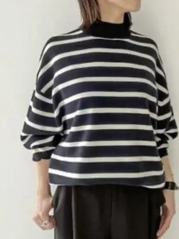 라빠르망 Mockneck Border Knit
