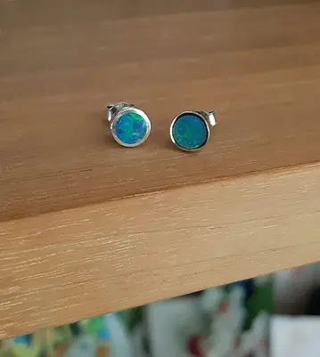 천연 볼더 오팔 귀걸이