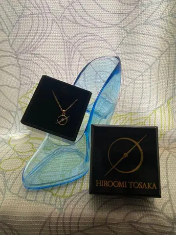 토사카 히로오미 풀문 목걸이