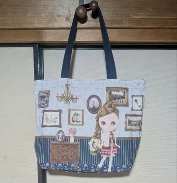 Blythe x axes femme 콜라보 브라이스 토트백