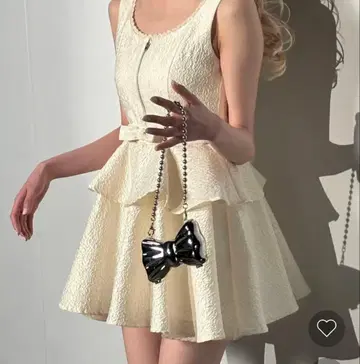 트리트 유어셀프 ribbon peplum jaguard onepiece