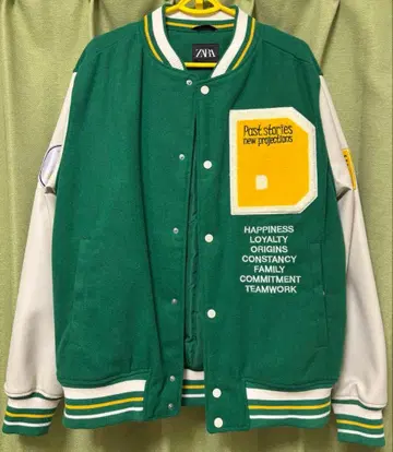 [ 가격 인하 중 ] 서핑 디자인 바시티 자켓