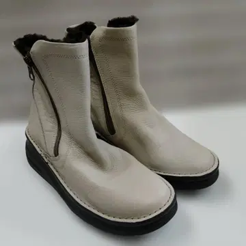 중고품 HG8639 세나문 소가죽 이너 보아 숏부츠 22.5cm