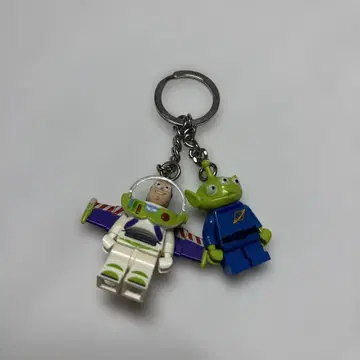 버즈 라이트이어 에이리언 키링