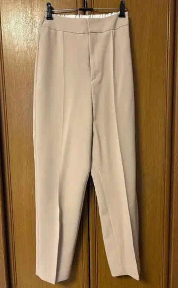 새상품급! 베이지 슬랙스 허리밴딩