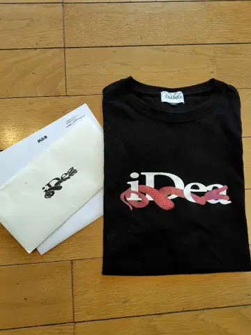 IDEASWAM 블랙 T셔츠 M