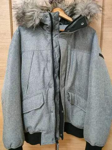 그레이 다운 자켓 퍼 후드 아메리칸 이글