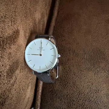 다니엘 웰링턴 클래식 페티트 32MM