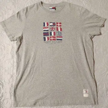 TOMMY HILFIGER 국기 프린트 T셔츠 90s