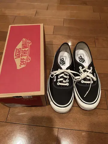 VANS 애너하임 오센틱 박스 포함