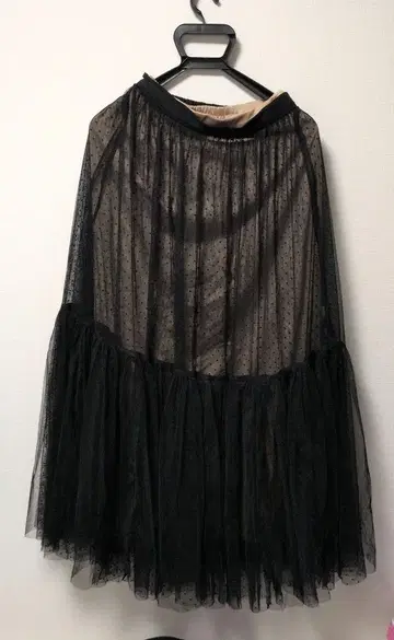 Lily Brown 블랙 샤샤 스커트 원사이즈