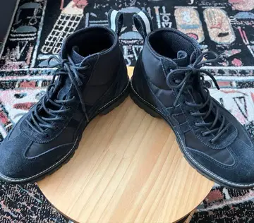 오니츠카타이거 스니커즈 하이컷 블랙 스웨이드 새상품급 23cm