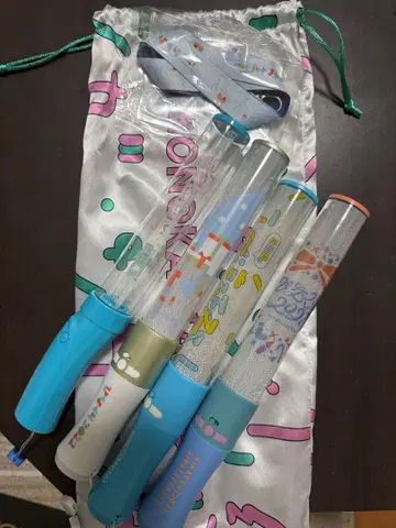 히나타자카46 공식 응원봉 세트