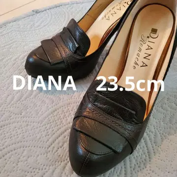 미사용품 DIANA 블랙 가죽 하이힐 23.5cm