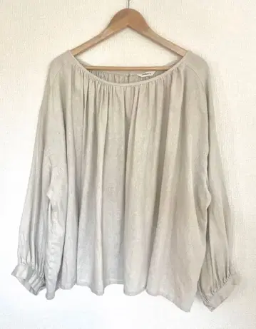 soulberry 코튼 린넨 스모크 블라우스