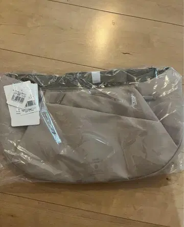 새상품 여성용 미니 숄더백 발수 포켓 많음 포켓 가득