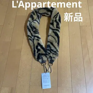 L'Appartement 스트랩