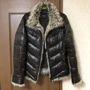 다운 자켓