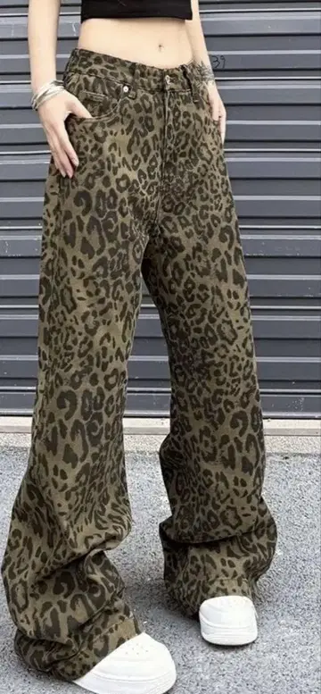 올리브 그린 레오파드 무늬 와이드 팬츠