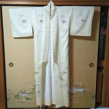 아이보리 연한 옐로우 컬러 댓잎 무늬 지문 단풍 코몬 기모노 이중 기모노
